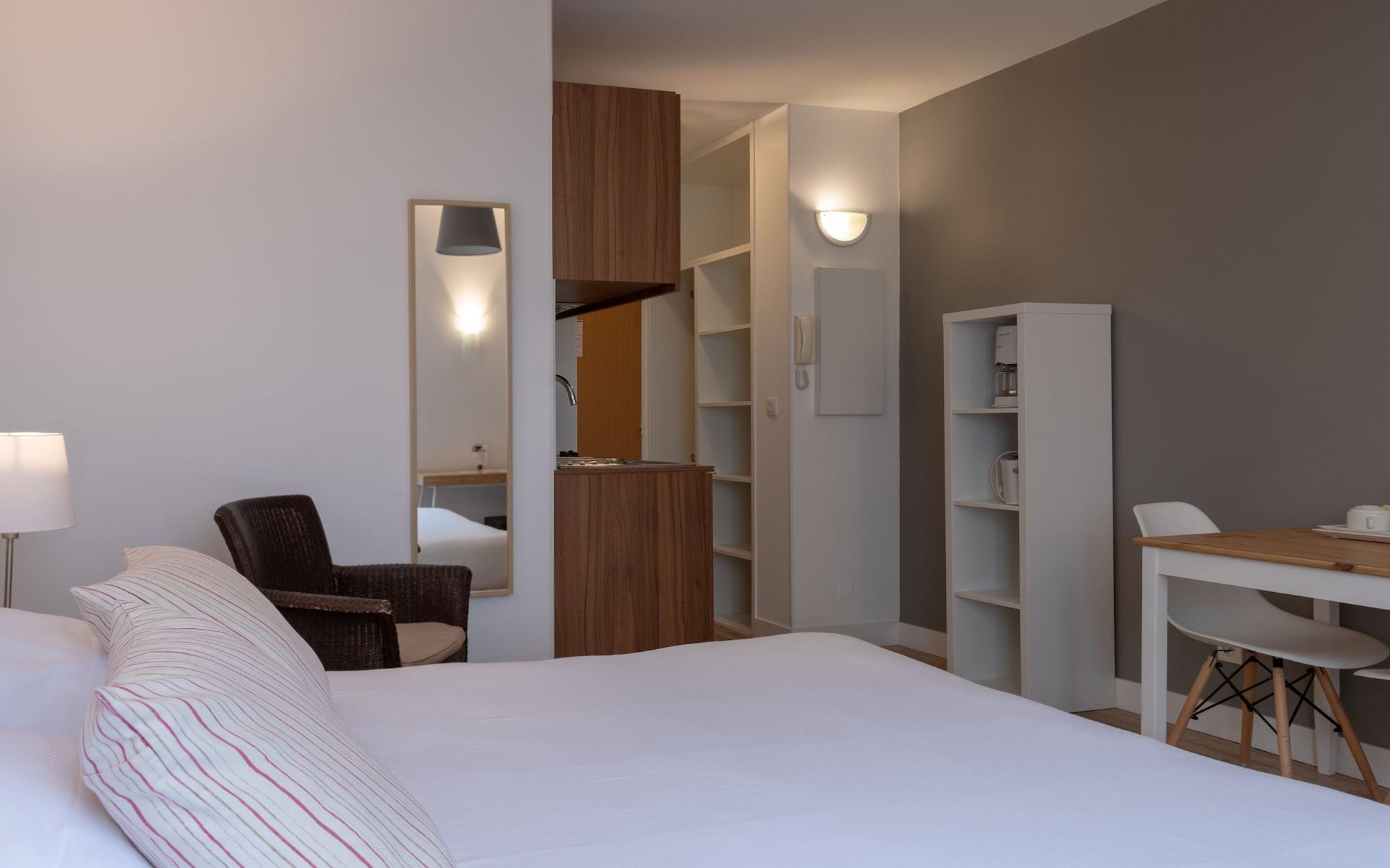 Appart'Hotel Victoria Garden По Экстерьер фото
