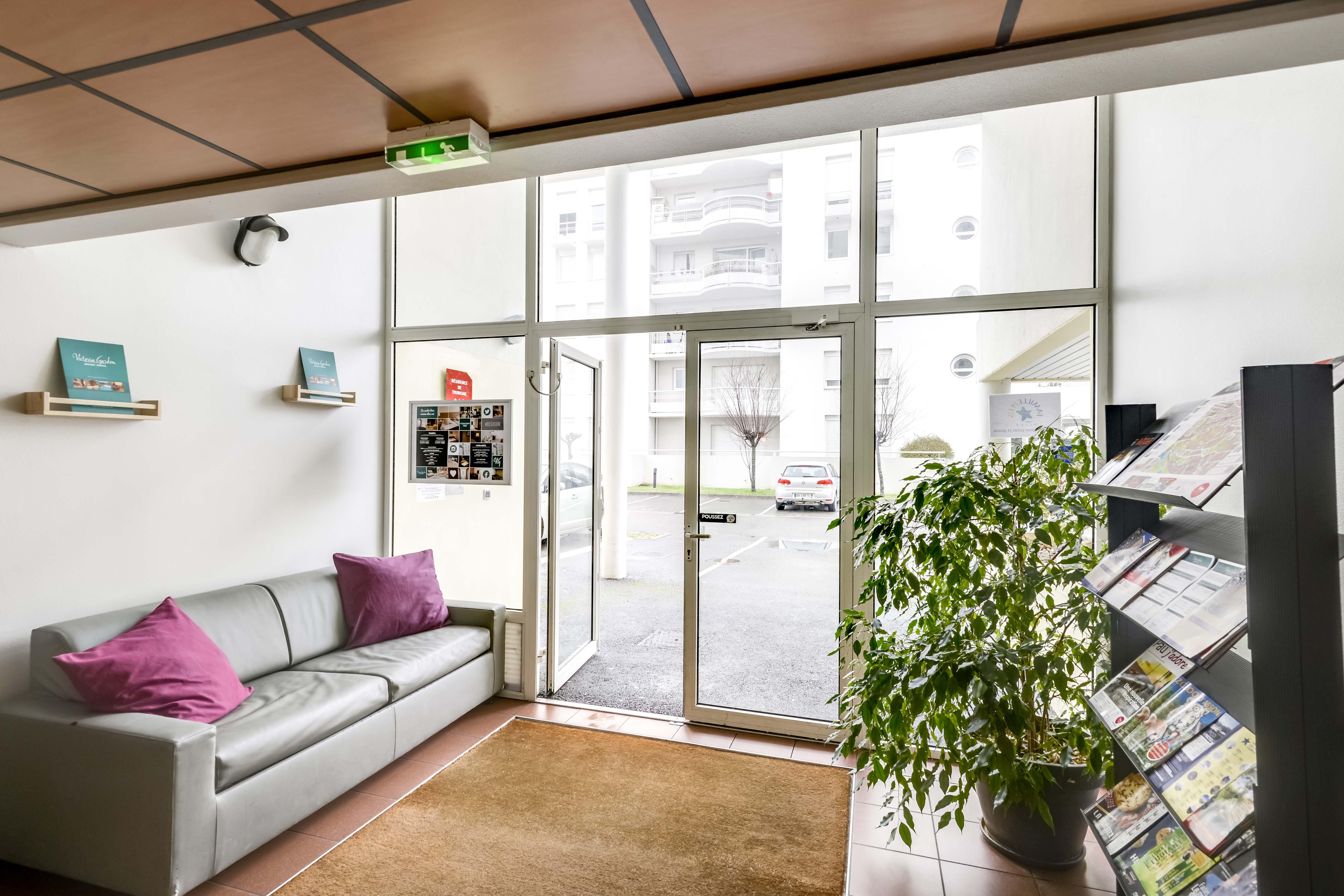 Appart'Hotel Victoria Garden По Экстерьер фото
